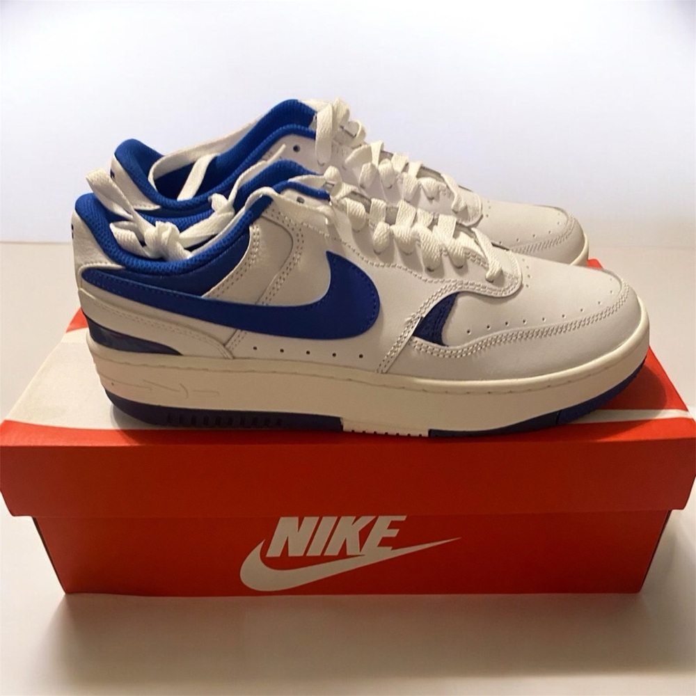 Nike Women’s White and Blue Sneakers